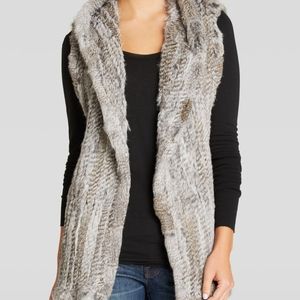 525 America rabbit vest